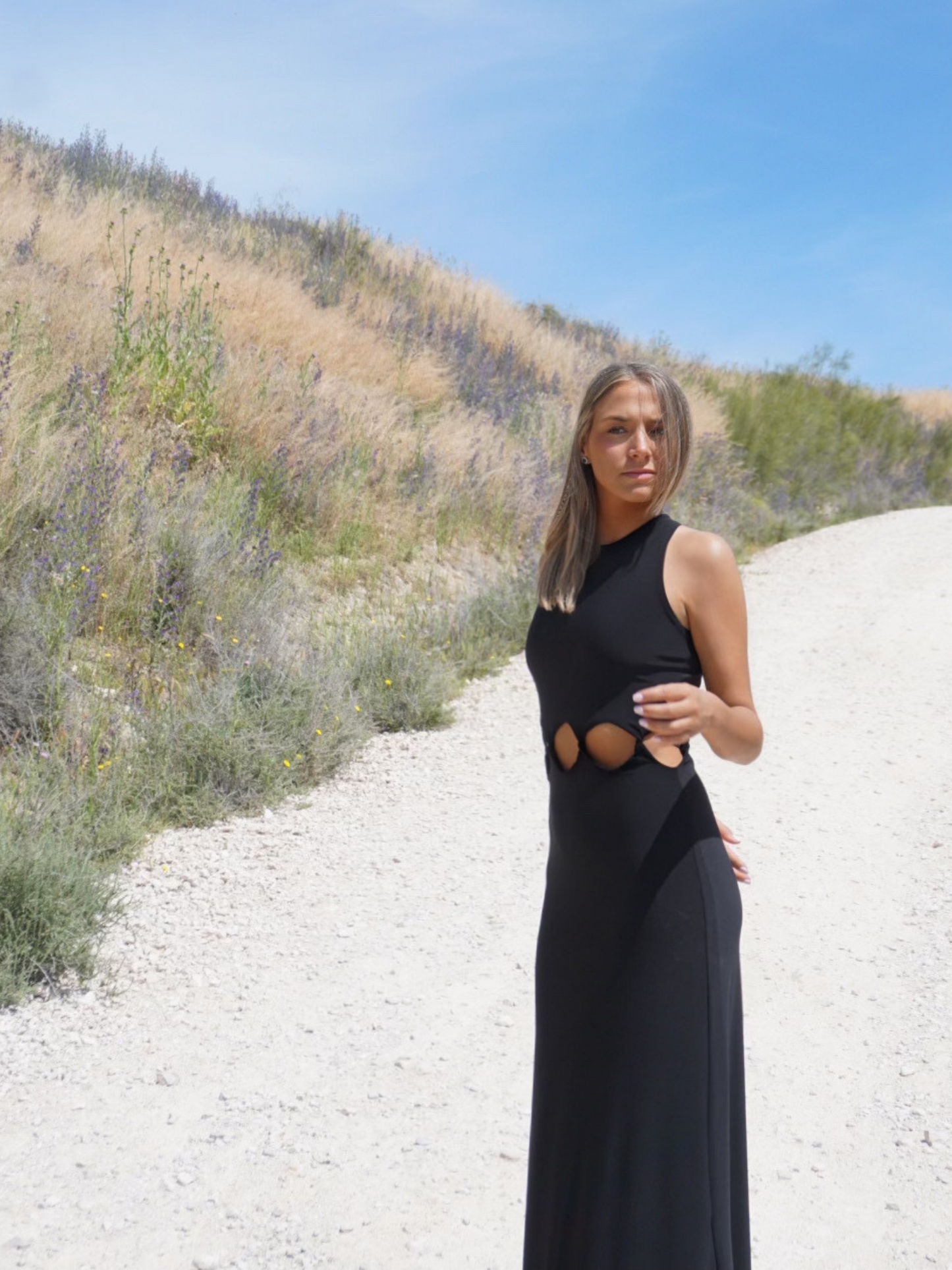 VESTIDO SKAITHA NOIR