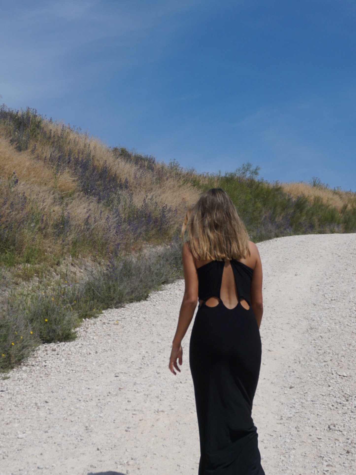 VESTIDO SKAITHA NOIR