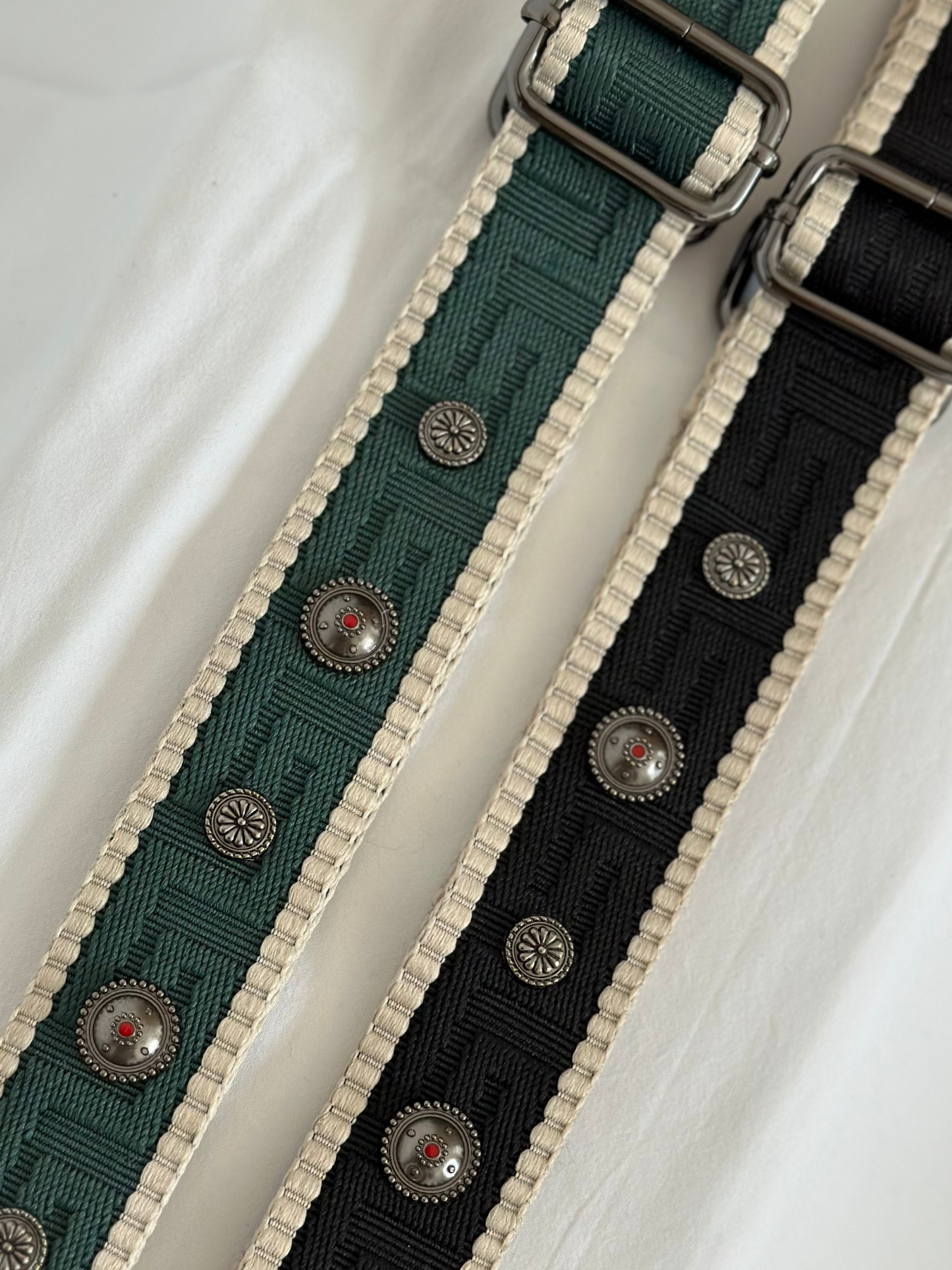 STRAP NOIR Y VERT